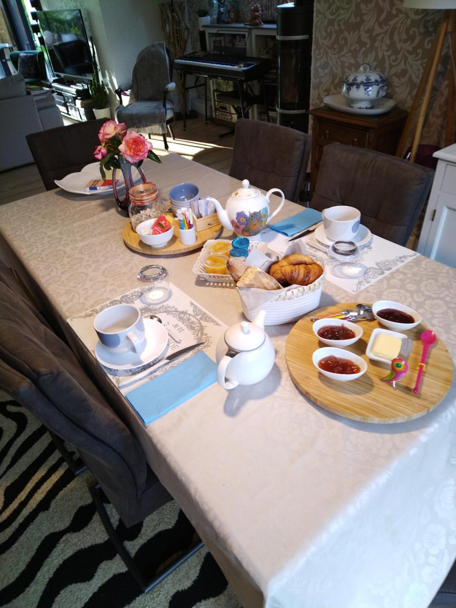 Chez Helene Bed and Breakfast Saint-Coulomb Eksteriør billede